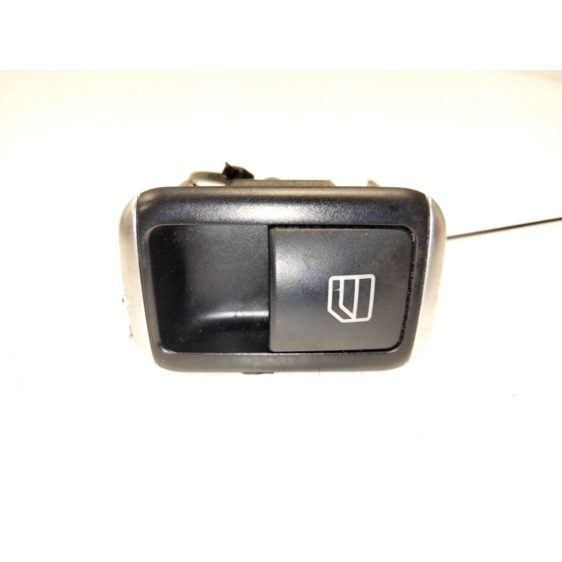 Recambio de mando elevalunas trasero derecho para mercedes-benz clase a (w176) a 200 cdi / d (176.008) referencia OEM IAM A20490
