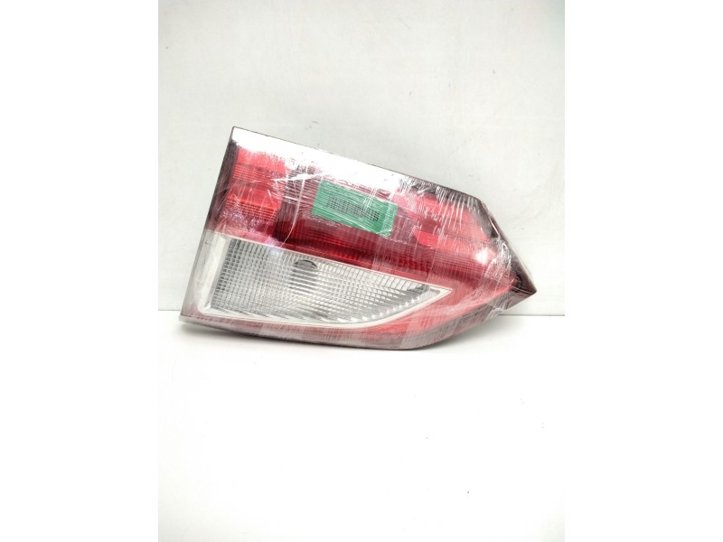 Recambio de piloto trasero derecho porton para ford grand c-max trend referencia OEM IAM AM5113A602AE 89501748 