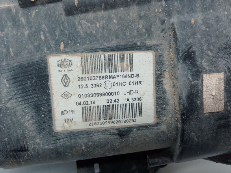 Recambio de faro derecho para renault clio iv (bh_) 1.5 dci 90 referencia OEM IAM   