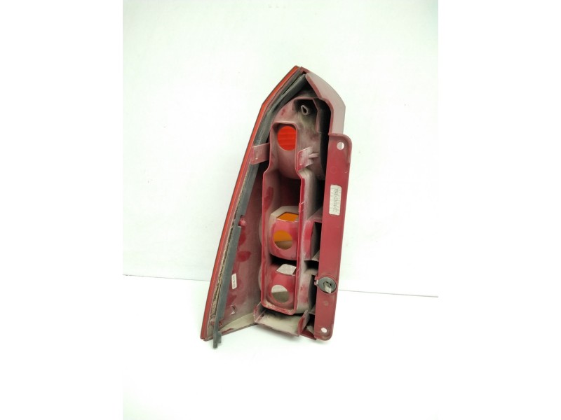 Recambio de piloto trasero derecho para ford focus turnier (cak) 1.6 16v cat referencia OEM IAM XS4X13404EC  