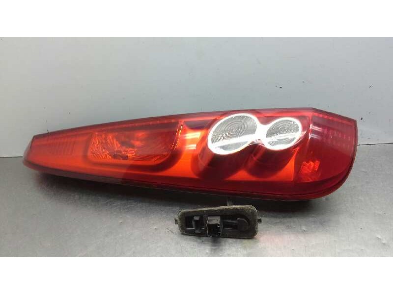 Recambio de piloto trasero izquierdo para ford fiesta (cbk) trend referencia OEM IAM   
