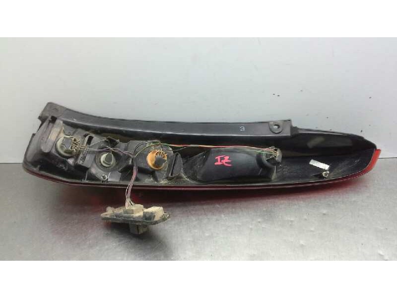 Recambio de piloto trasero izquierdo para ford fiesta (cbk) trend referencia OEM IAM   