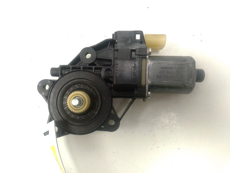 Recambio de motor elevalunas delantero derecho para mini mini (r56) one referencia OEM IAM 2753722A2A  