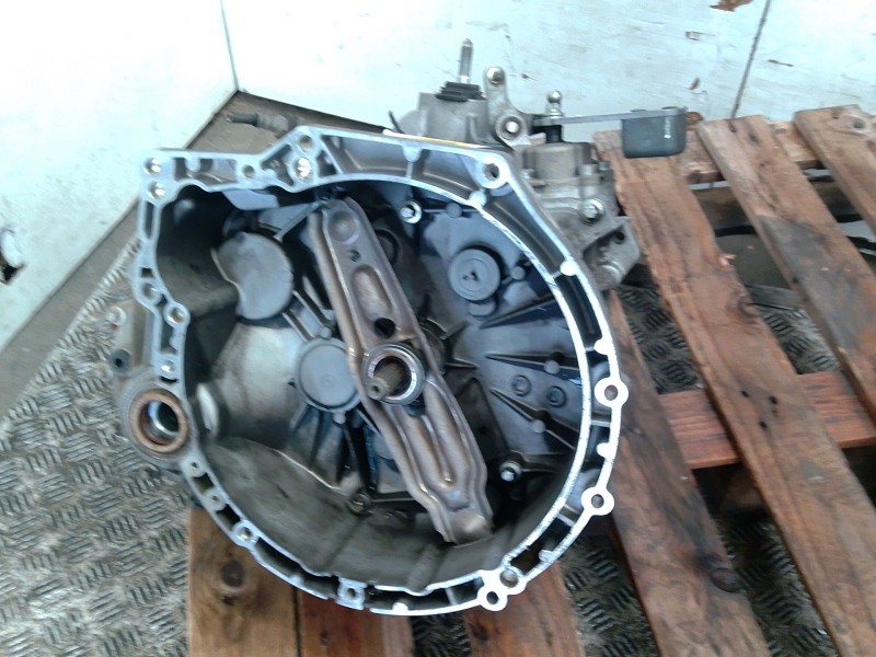 Recambio de caja cambios para mini mini (r56) one referencia OEM IAM CHA 2300.7568720-03 