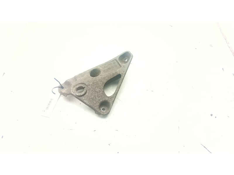 Recambio de soporte motor izquierdo superior para bmw x5 (f15, f85) xdrive 40e referencia OEM IAM 22116784829-06  