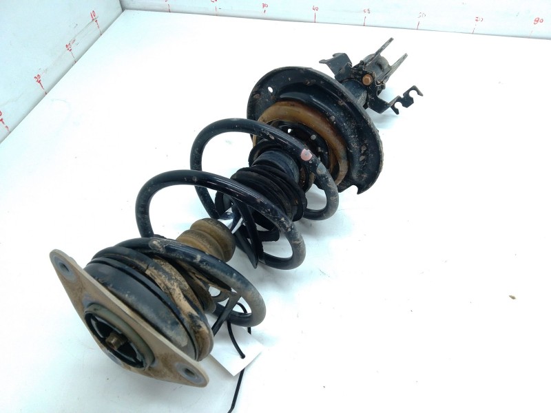 Recambio de amortiguador delantero derecho para renault clio iv (bh_) 1.5 dci 90 referencia OEM IAM   
