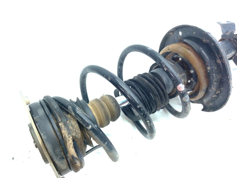 Recambio de amortiguador delantero derecho para renault clio iv (bh_) 1.5 dci 90 referencia OEM IAM   