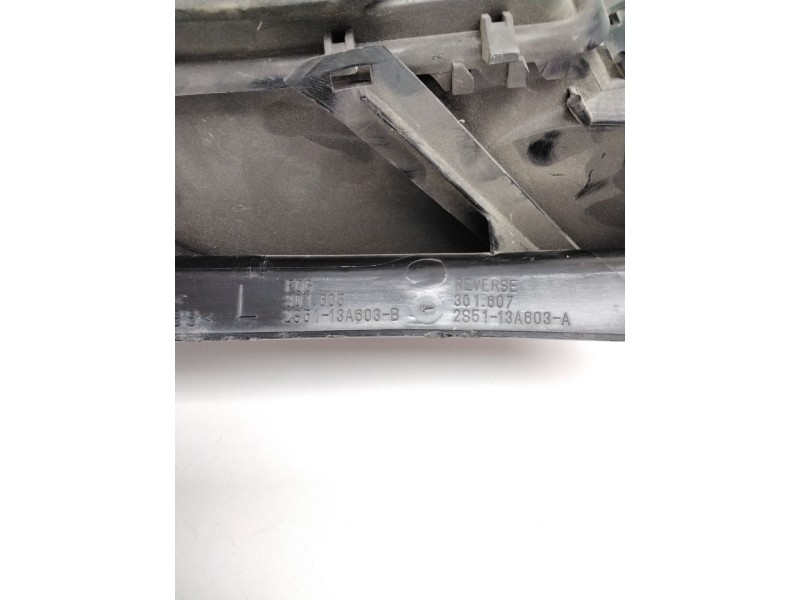 Recambio de piloto trasero izquierdo para ford fiesta (cbk) 1.4 tdci cat referencia OEM IAM 2S5113A603B  