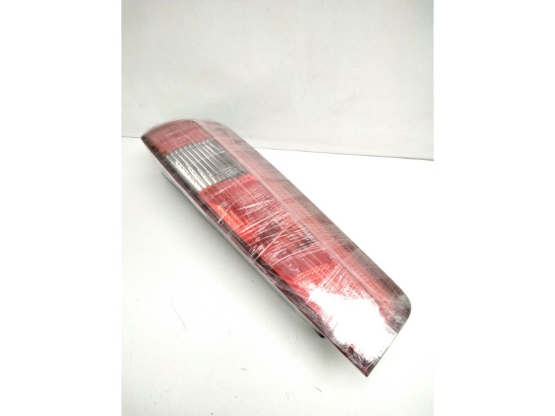 Recambio de piloto trasero izquierdo para ford fiesta (cbk) 1.4 tdci cat referencia OEM IAM 2S5113A603B  