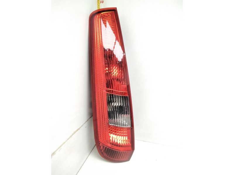 Recambio de piloto trasero izquierdo para ford fiesta (cbk) trend referencia OEM IAM 2S5113A603B  