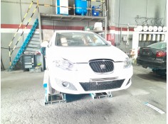 SEAT LEON (1P1)