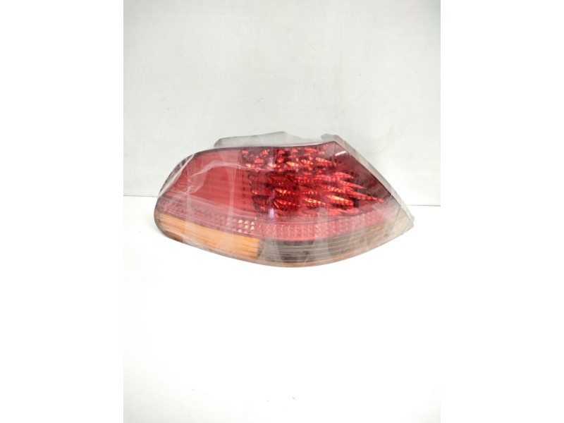 Recambio de piloto trasero izquierdo para bmw serie 7 (e65/e66) 730d referencia OEM IAM 8379687  