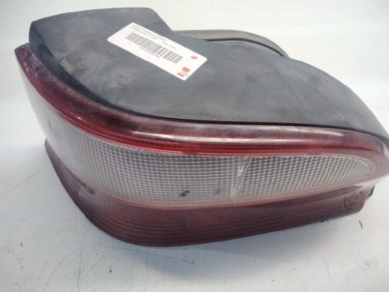 Recambio de piloto trasero izquierdo para citroën saxo 1.5 d sx referencia OEM IAM 6350L8  