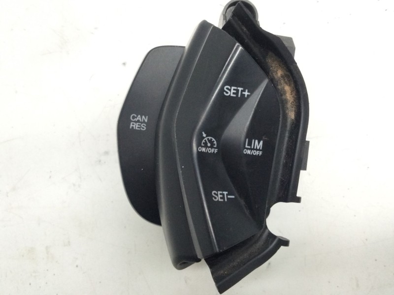 Recambio de mando volante para ford kuga i 2.0 tdci referencia OEM IAM   