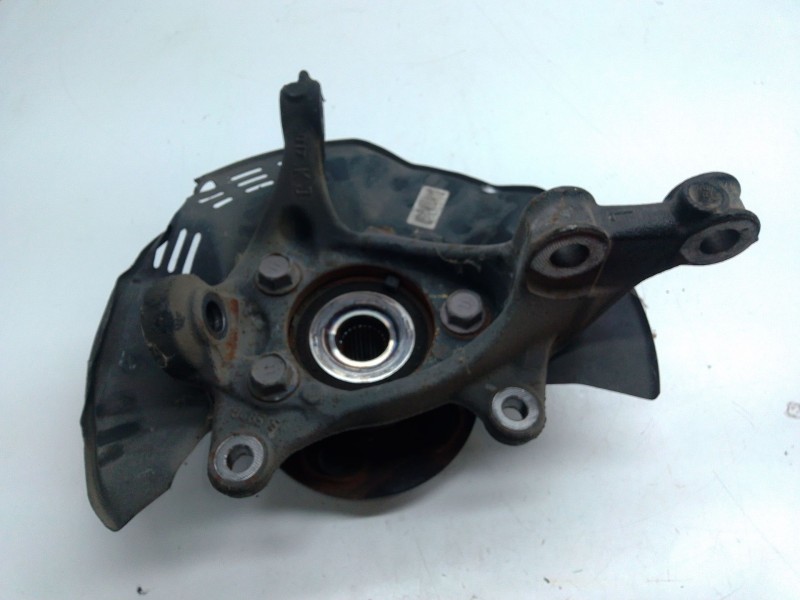 Recambio de mangueta delantera izquierda para toyota c-hr (_x1_) 1.8 hybrid (zyx10_, zyx11_) referencia OEM IAM   