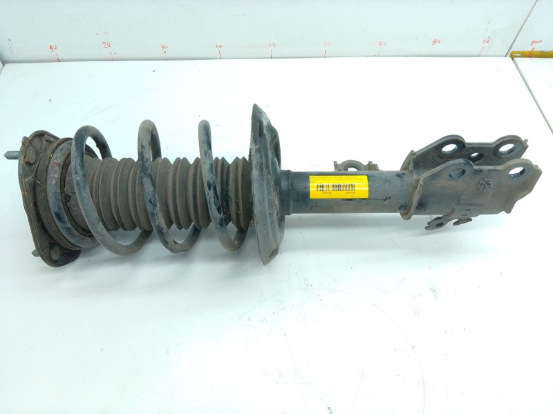 Recambio de amortiguador delantero derecho para toyota c-hr (_x1_) 1.8 hybrid (zyx10_, zyx11_) referencia OEM IAM   