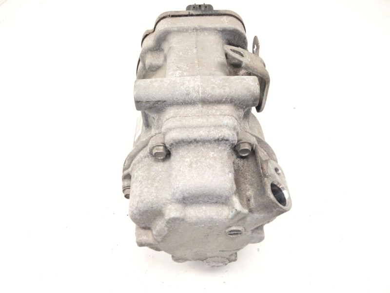 Recambio de compresor aire acondicionado para toyota c-hr (_x1_) 1.8 hybrid (zyx10_, zyx11_) referencia OEM IAM 0424000370  