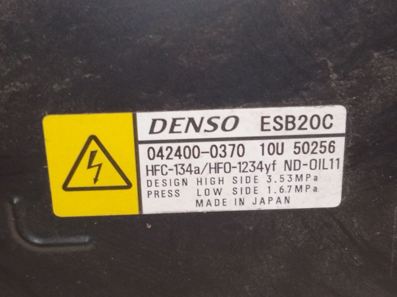 Recambio de compresor aire acondicionado para toyota c-hr (_x1_) 1.8 hybrid (zyx10_, zyx11_) referencia OEM IAM 0424000370  