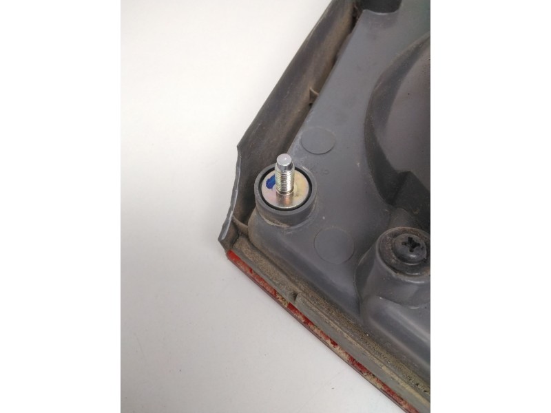 Recambio de piloto trasero derecho porton para chevrolet cruze ls referencia OEM IAM 1A28 0723 