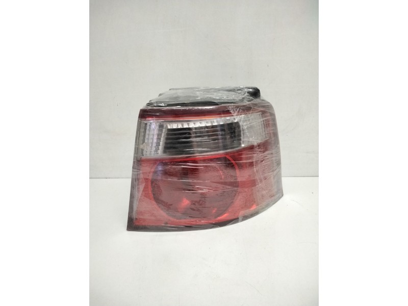 Recambio de piloto trasero derecho para kia carens 2.0 crdi ex monovolumen referencia OEM IAM OK2FB51140  