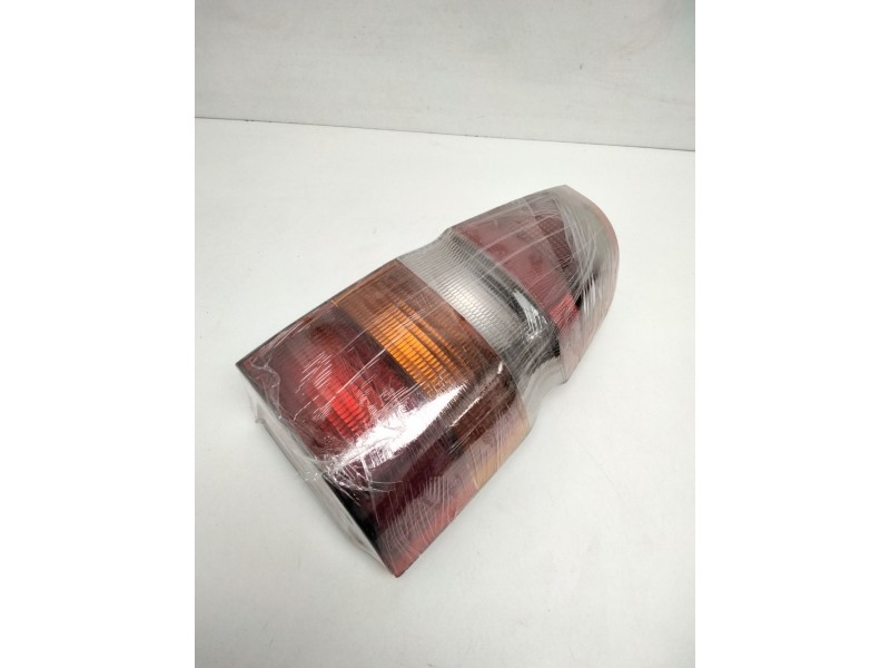Recambio de piloto trasero derecho para ford escort berl./turnier 1.6 16v cat referencia OEM IAM 91AG13A602  