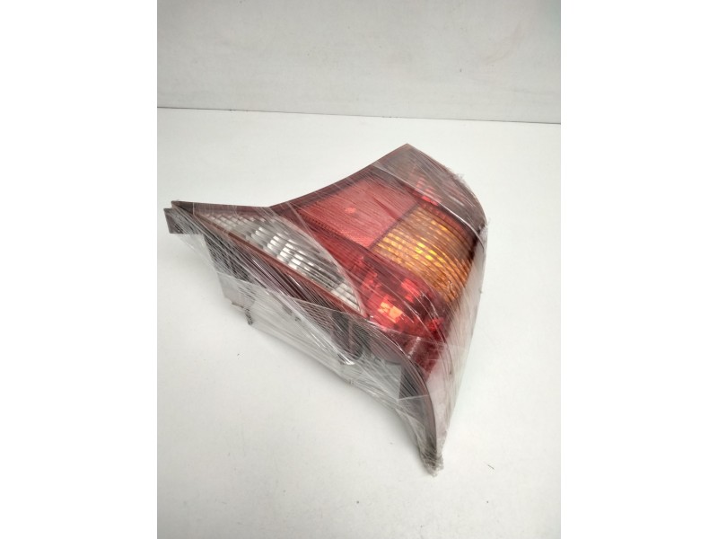 Recambio de piloto trasero derecho para ford focus berlina (cak) ghia referencia OEM IAM XS4X13404BE  