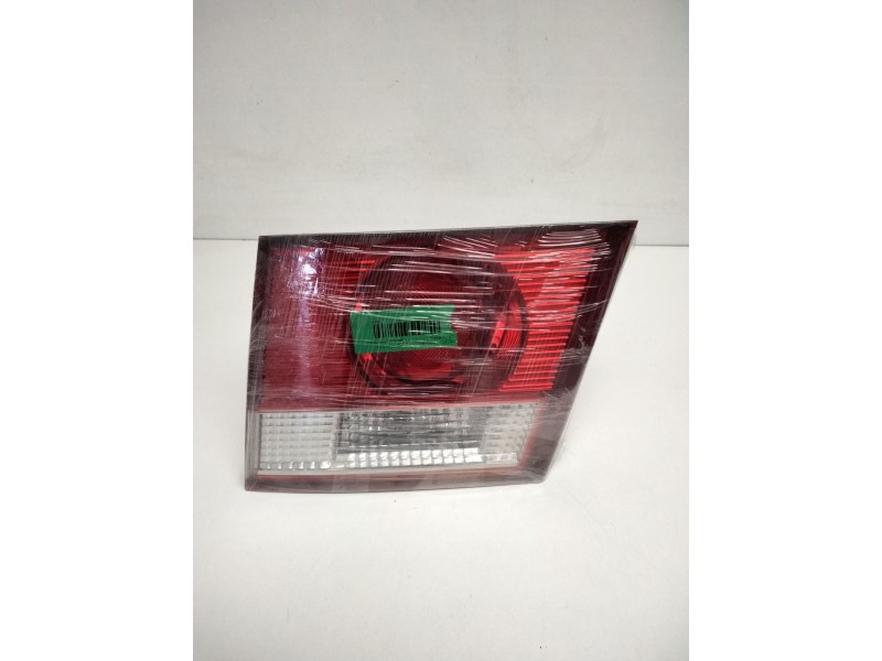 Recambio de piloto trasero derecho porton para kia carens 2.0 crdi ex monovolumen referencia OEM IAM 0K2EB51170R  