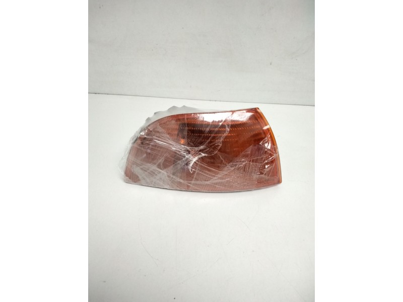 Recambio de piloto delantero derecho para fiat punto berlina (176) referencia OEM IAM 183393B  