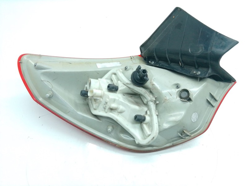 Recambio de piloto trasero derecho para opel astra j (p10) 1.4 lpg (68) referencia OEM IAM   