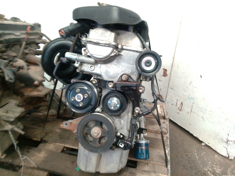 Recambio de motor completo para toyota yaris (_p1_) 1.3 (scp12_, scp13_) referencia OEM IAM   