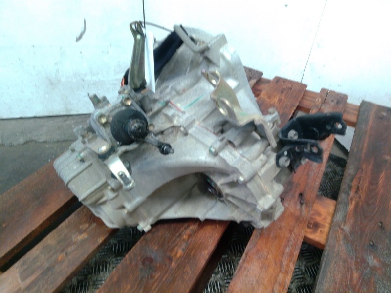 Recambio de caja cambios para toyota yaris (_p1_) 1.3 (scp12_, scp13_) referencia OEM IAM   