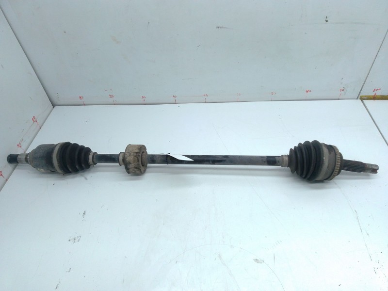 Recambio de transmision delantera derecha para toyota yaris (_p1_) 1.3 (scp12_, scp13_) referencia OEM IAM   