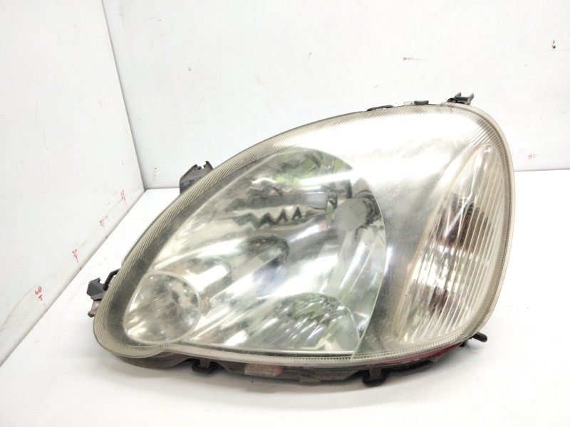Recambio de faro izquierdo para toyota yaris (_p1_) 1.3 (scp12_, scp13_) referencia OEM IAM   