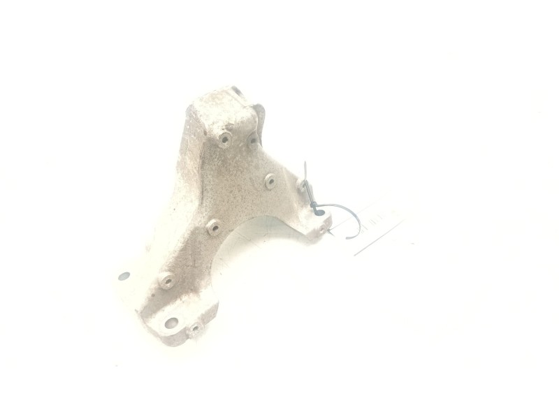 Recambio de soporte motor derecho superior para bmw 3 touring (f31) 330 d referencia OEM IAM 2211678861603  