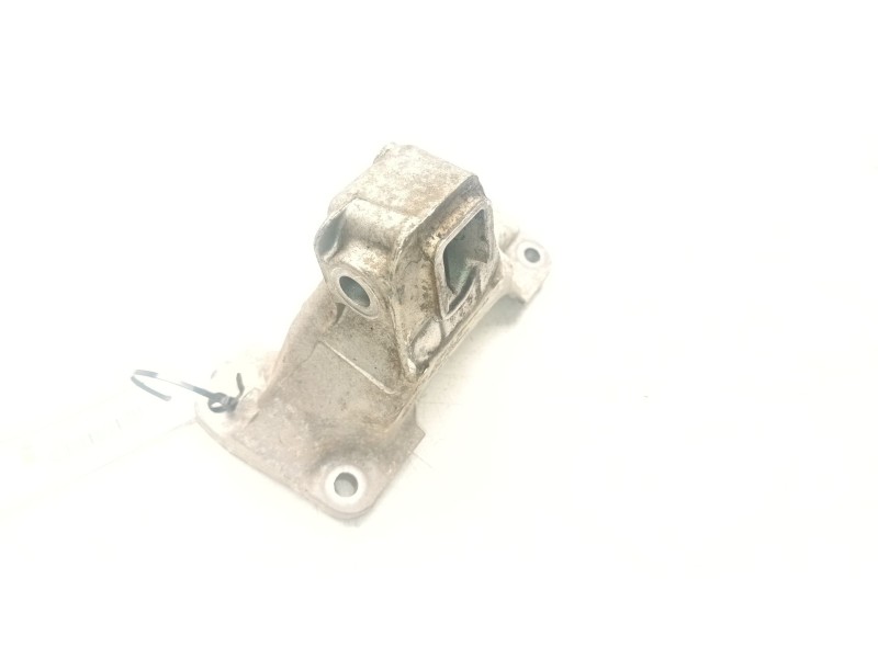Recambio de soporte motor derecho superior para bmw 3 touring (f31) 330 d referencia OEM IAM 2211678861603  