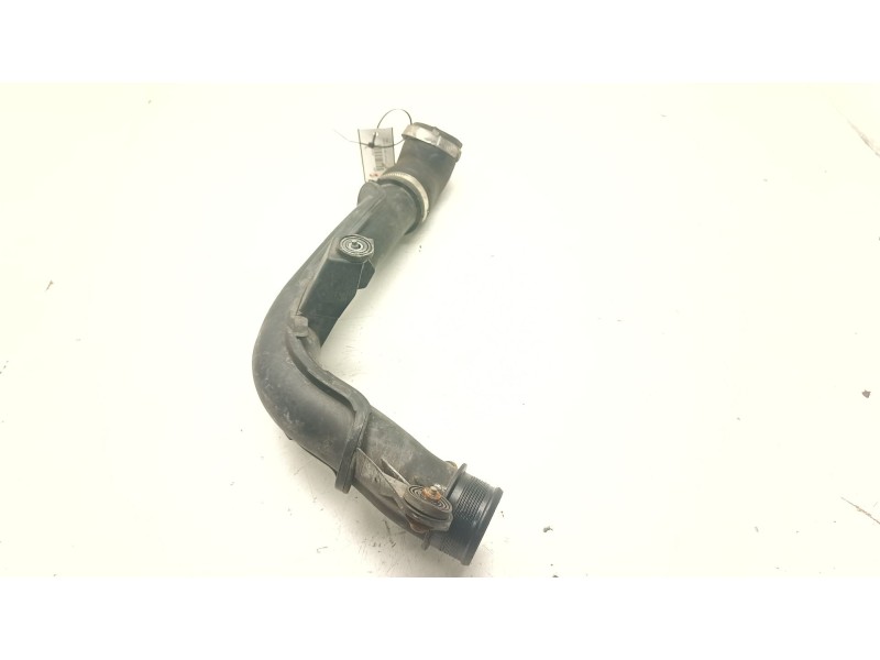 Recambio de tubo para audi a1 (8x1, 8xk) 1.6 tdi referencia OEM IAM 6R0145770A  