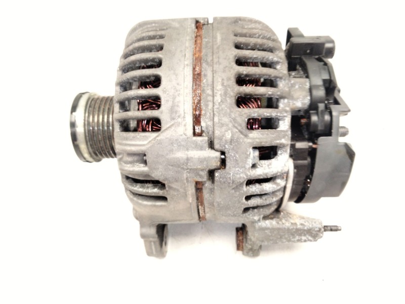 Recambio de alternador para volkswagen scirocco iii (137, 138) 1.4 tsi referencia OEM IAM 03C903023A  