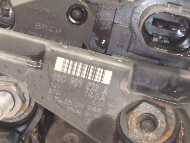 Recambio de alternador para volkswagen scirocco iii (137, 138) 1.4 tsi referencia OEM IAM 03C903023A  