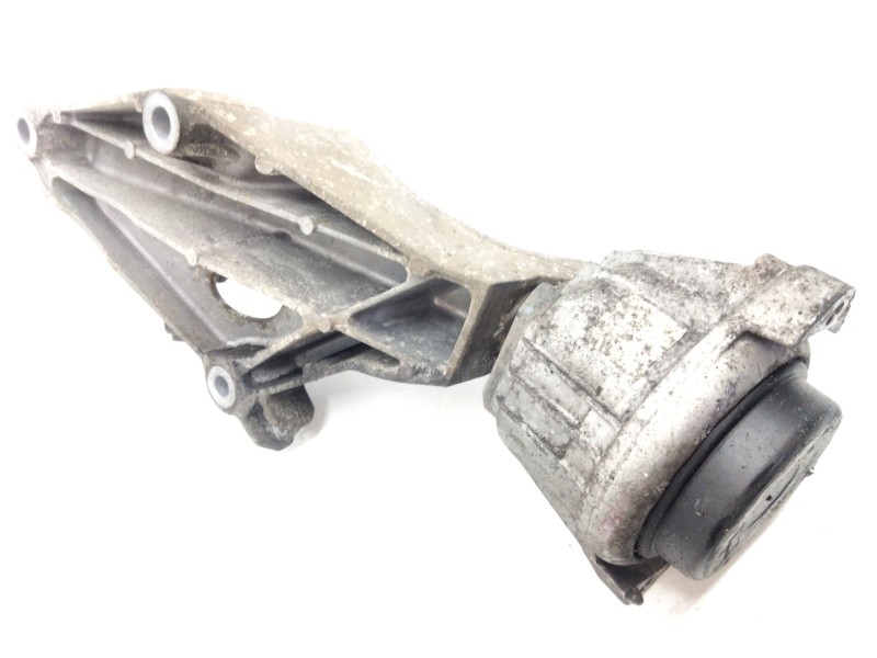 Recambio de soporte motor para bmw 1 coupé (e82) 120 d referencia OEM IAM 6775041  