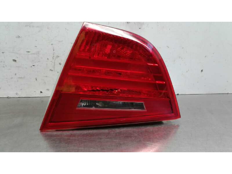 Recambio de piloto trasero derecho porton para bmw serie 3 berlina (e90) 318d referencia OEM IAM 7154156AI 218402 