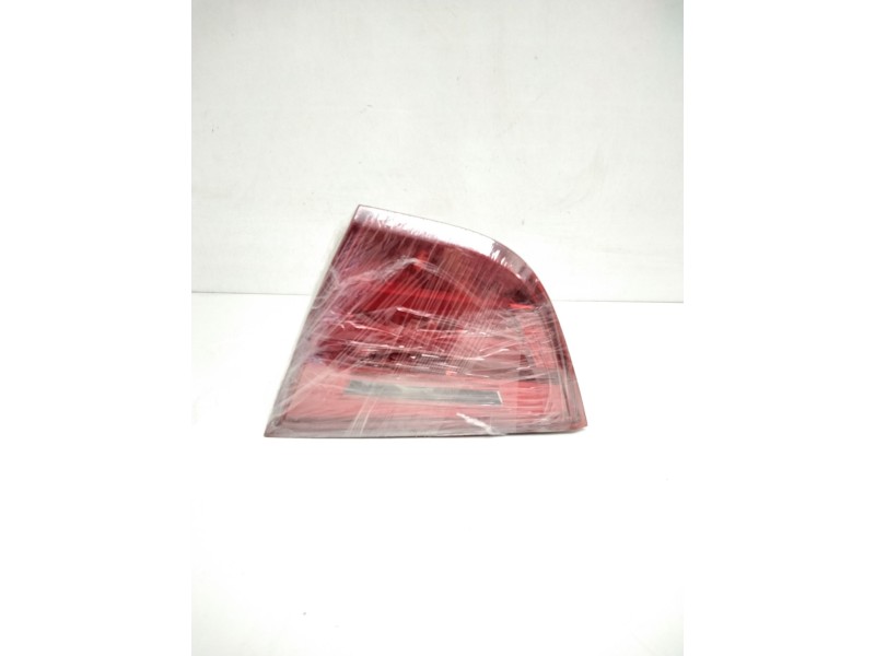Recambio de piloto trasero derecho porton para bmw serie 3 berlina (e90) 318d referencia OEM IAM 7154156AI 218402 