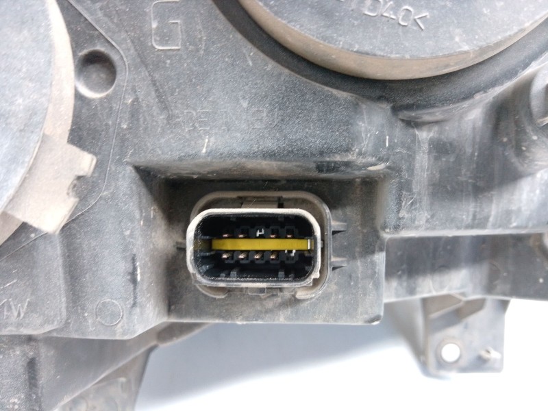Recambio de faro izquierdo para peugeot partner furgoneta/monovolumen 1.6 bluehdi 100 referencia OEM IAM   