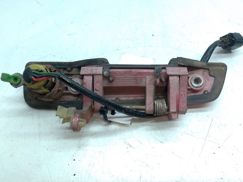 Recambio de maneta exterior delantera derecha para mitsubishi galant viii (ea_) 2.5 v6 24v (ea5a) referencia OEM IAM MR271868  