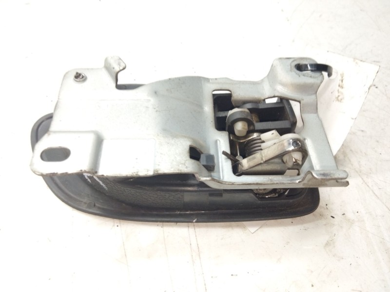 Recambio de maneta interior delantera izquierda para mitsubishi galant viii (ea_) 2.5 v6 24v (ea5a) referencia OEM IAM   