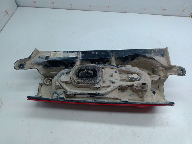 Recambio de piloto trasero derecho para peugeot partner furgoneta/monovolumen 1.6 bluehdi 100 referencia OEM IAM 9677205480  