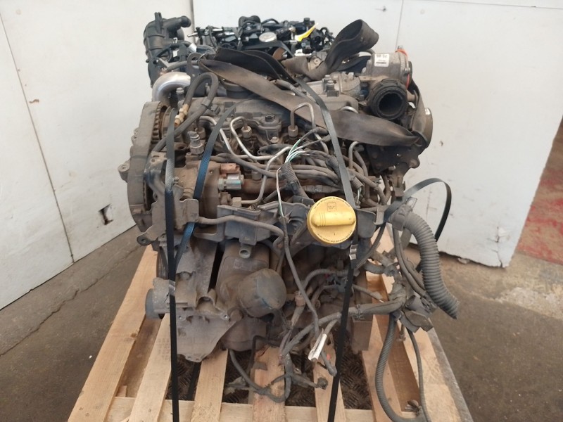 Recambio de despiece motor para renault kangoo profesional referencia OEM IAM K9K808  