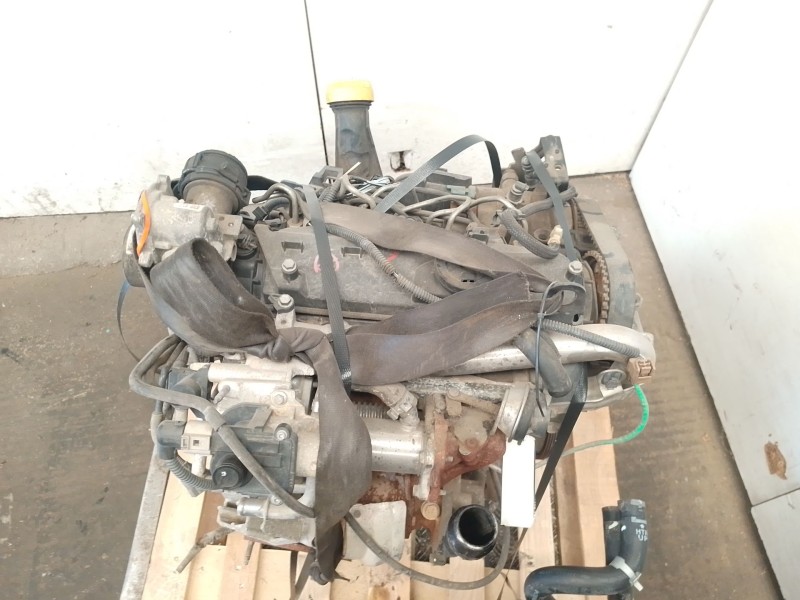 Recambio de despiece motor para renault kangoo profesional referencia OEM IAM K9K808  