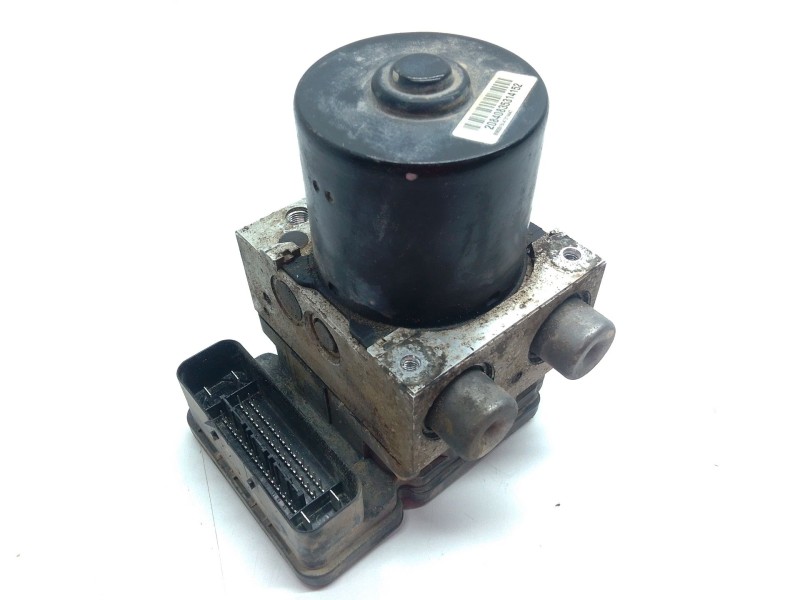 Recambio de abs para nissan nt500 35.15 referencia OEM IAM 47660LC40A  
