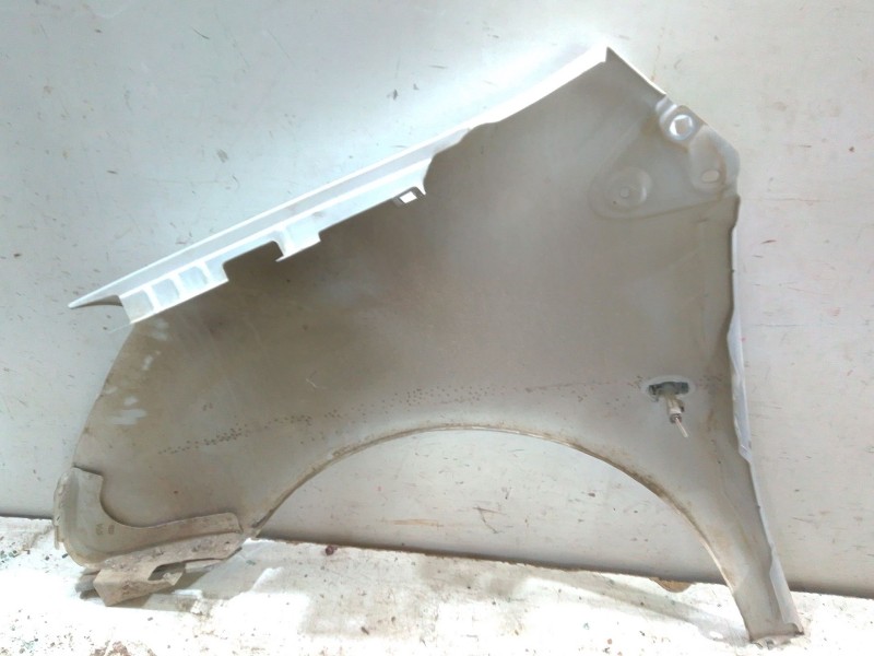 Recambio de aleta delantera derecha para peugeot partner furgoneta/monovolumen 1.6 bluehdi 100 referencia OEM IAM   