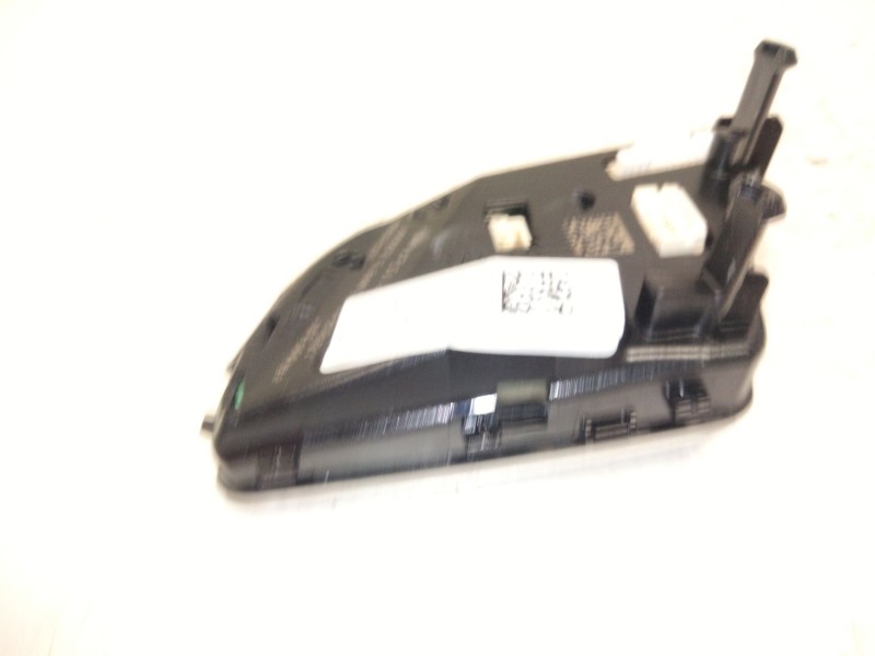 Recambio de mando volante para audi q2 (gab, gag) 1.0 tfsi referencia OEM IAM 81A951523  